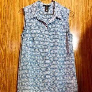 H&M Blue And White Geometric Patterned Blouse Sz 2
